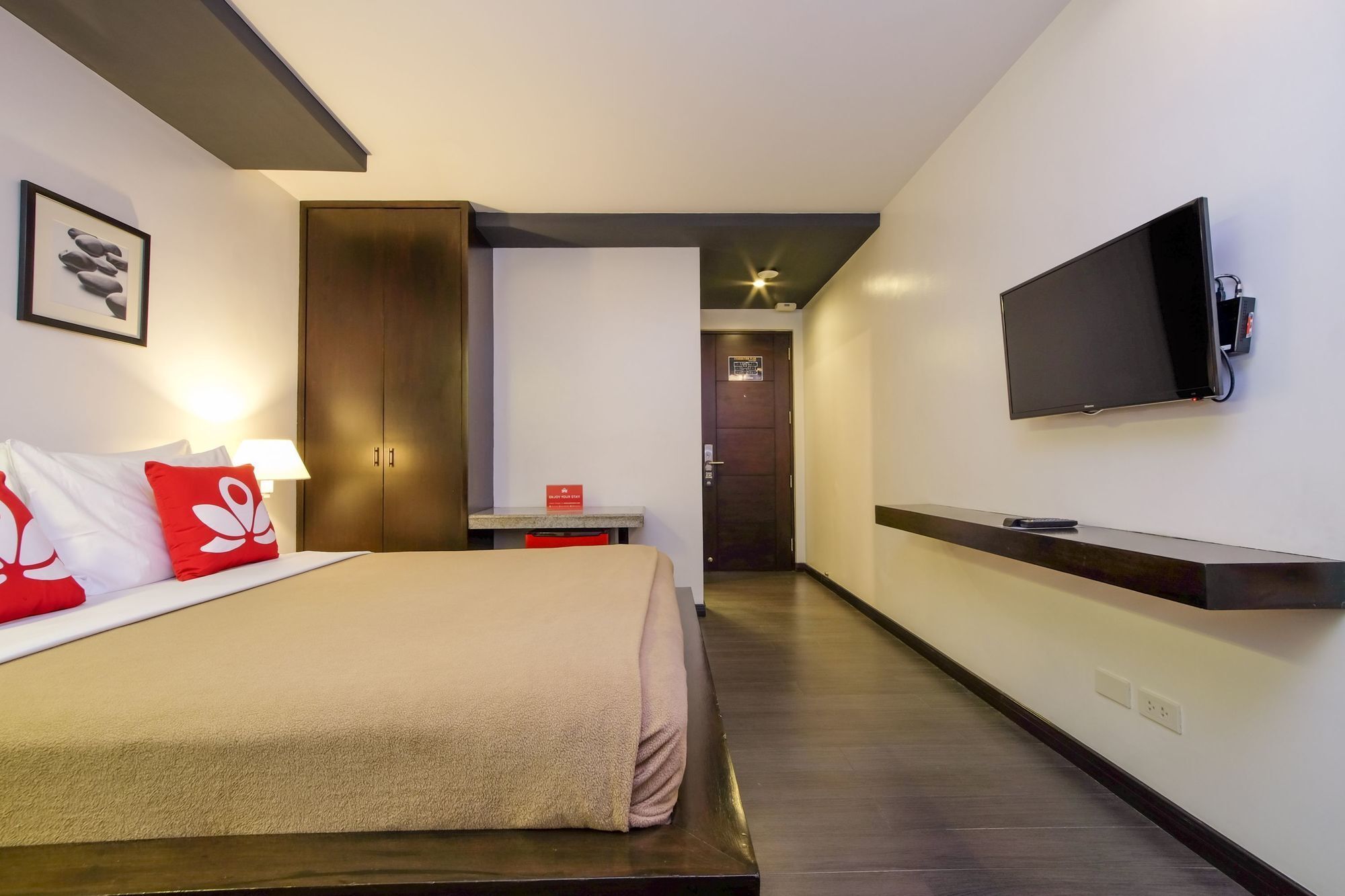 Zen Rooms Durban Poblacion Makati Makati City Bagian luar foto